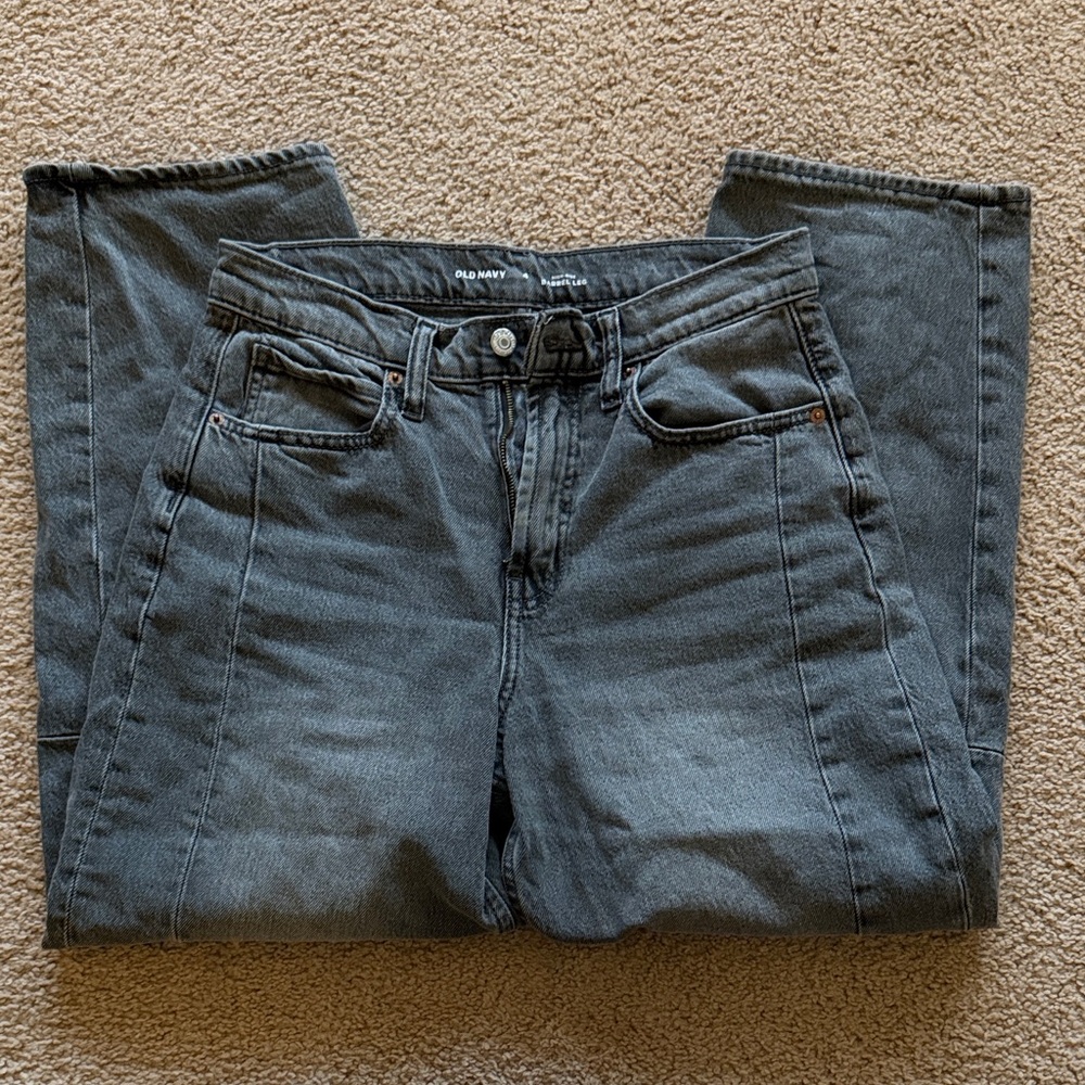 Old Navy Women's Black High-Rise Barrel Leg Jeans